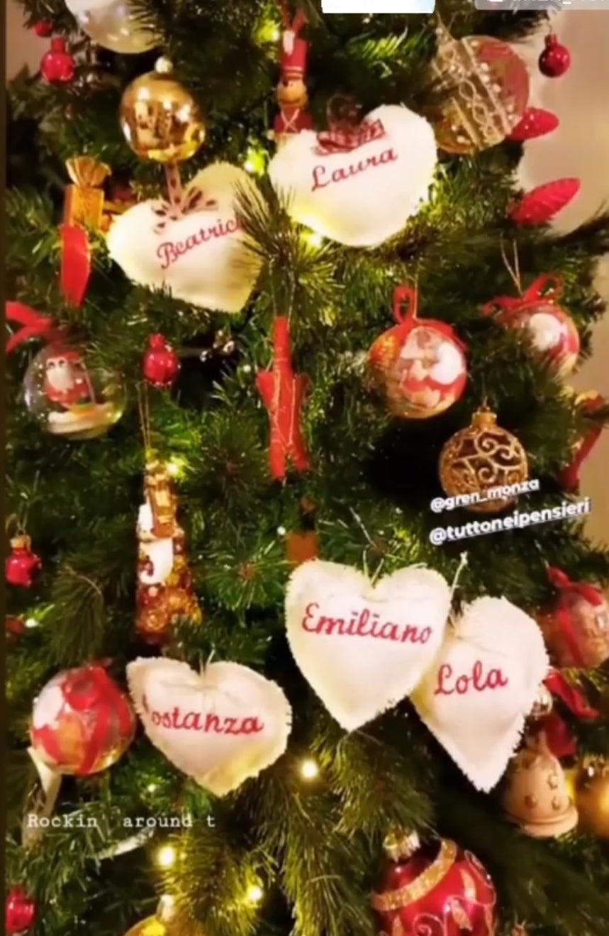 Cuoricini in tela juta
