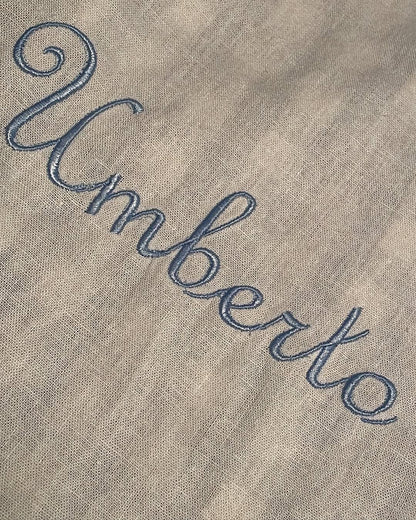 La Gió, mi ha scritto per il regalo da portare ad Umberto in occasione del suo battesimo.Così è nato il completino che potrà usare in tutte le occasioni fuori casa. Il sacco è ovviamente double face, una versione per il bimbo che s (3).jpg__PID:a9eeb093-af4a-41a2-b770-80fbdaa46e85